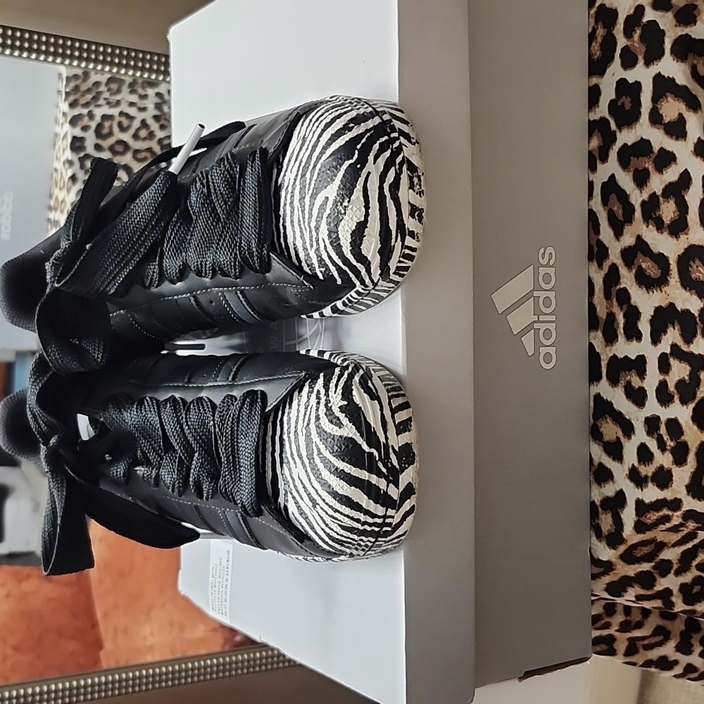 Adidas Superstar Black Zebra Pattern Sneakers - Picture 2 of 5